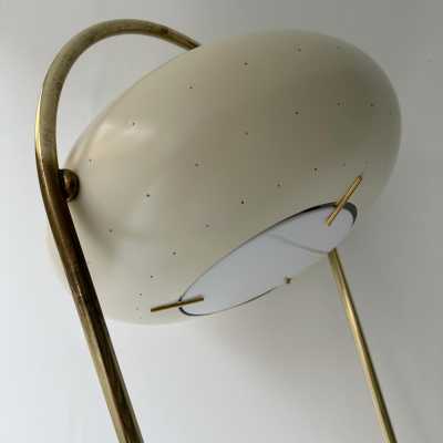 Floor lamp in brass, marble and lacquered metal by Angelo Lelii for Arredoluce. Italy 1960. in the style of Venini, Vistosi, La Murrina, Seguso, Aldo Nason, Poliarte, Carlo Aldo Nason for Mazzega, Stilnovo, Arteluce, Artemide, Pierre Cardin, Lumi, Luci, Raak, Esperia, Francesco Bocola, Superstudio, Enrico Tronconi, Mario Bellini, Harvey Guzzini, Luigi Massoni, Martinelli, Fabio Lenci, Gio Ponti. 1950 chrome stainless steel metal space age mid-century modern