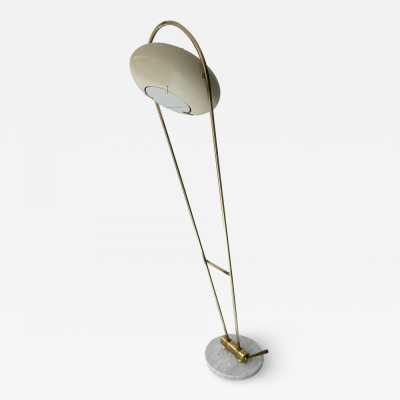 Floor lamp in brass, marble and lacquered metal by Angelo Lelii for Arredoluce. Italy 1960. in the style of Venini, Vistosi, La Murrina, Seguso, Aldo Nason, Poliarte, Carlo Aldo Nason for Mazzega, Stilnovo, Arteluce, Artemide, Pierre Cardin, Lumi, Luci, Raak, Esperia, Francesco Bocola, Superstudio, Enrico Tronconi, Mario Bellini, Harvey Guzzini, Luigi Massoni, Martinelli, Fabio Lenci, Gio Ponti. 1950 chrome stainless steel metal space age mid-century modern