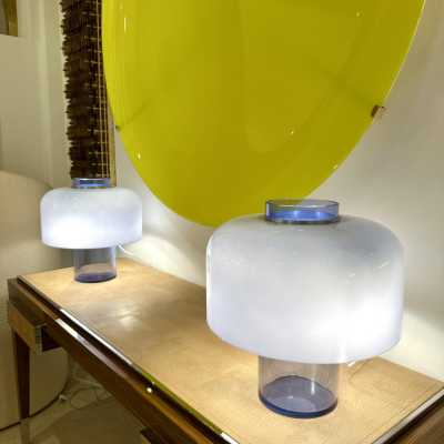 Pair of model LT226 lamps in blue Murano glass by Carlo Nason for Mazzega. Italy 1970. in the style of Venini, Vistosi, La Murrina, Seguso, Aldo Nason, Poliarte, Esperia, Angelo Brotto, Stilnovo, Arteluce, Arredoluce, Artemide, Pierre Cardin, Lumi, Luci, Raak, Angelo Lelii, Francesco Bocola, Superstudio , Enrico Tronconi, Mario Bellini, Harvey Guzzini, Luigi Massoni, Martinelli, Fabio Lenci, Gio Ponti. chandelier sconces mid-century modern space age brass metal italy
