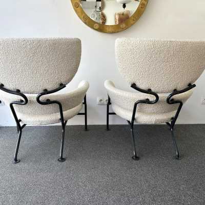 Pair of PL19 armchairs in lacquered metal and bouclé fabrics by Franco Albini for Poggi. Italy 1960. in the style of Gio Ponti, Gianfranco Frattini, Cassina, Osvaldo Borsani, Joe Colombo, Vico Magistretti, Luisa Parisi, Mario Bellini, Tito Agnoli, Afra Tobia Carlo Scarpa, Luciano Frigerio, Sporiti, Marco Zanuso, Giulio Moscatelli, Formanova . slipper chairs brass stainless steel mid-century modern space age italy 1950 1970