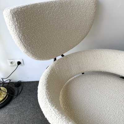 Pair of PL19 armchairs in lacquered metal and bouclé fabrics by Franco Albini for Poggi. Italy 1960. in the style of Gio Ponti, Gianfranco Frattini, Cassina, Osvaldo Borsani, Joe Colombo, Vico Magistretti, Luisa Parisi, Mario Bellini, Tito Agnoli, Afra Tobia Carlo Scarpa, Luciano Frigerio, Sporiti, Marco Zanuso, Giulio Moscatelli, Formanova . slipper chairs brass stainless steel mid-century modern space age italy 1950 1970