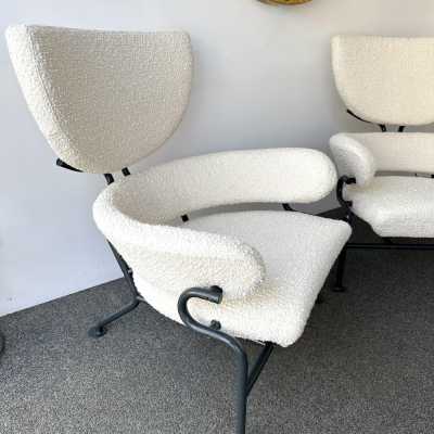 Pair of PL19 armchairs in lacquered metal and bouclé fabrics by Franco Albini for Poggi. Italy 1960. in the style of Gio Ponti, Gianfranco Frattini, Cassina, Osvaldo Borsani, Joe Colombo, Vico Magistretti, Luisa Parisi, Mario Bellini, Tito Agnoli, Afra Tobia Carlo Scarpa, Luciano Frigerio, Sporiti, Marco Zanuso, Giulio Moscatelli, Formanova . slipper chairs brass stainless steel mid-century modern space age italy 1950 1970