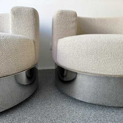 Pair of Mala model armchairs by Franco Fraschini for the publisher Driade. Italy 1970. Reupholstered. From one of Driade's first historical collection "Programma 2 ricerche di design" year 1972. in the style of Gio Ponti, Gianfranco Frattini, 1970s Cassina, Osvaldo Borsani, Joe Colombo, Vico Magistretti, Ico Luisa Parisi, Mario Bellini, Tito Agnoli, Afra Tobia Carlo Scarpa, Luciano Frigerio, Sporiti, Marco Zanuso, Giulio Moscatelli, Formanova, Marzio Cecchi, Willy Rizzo. mid-century modern space