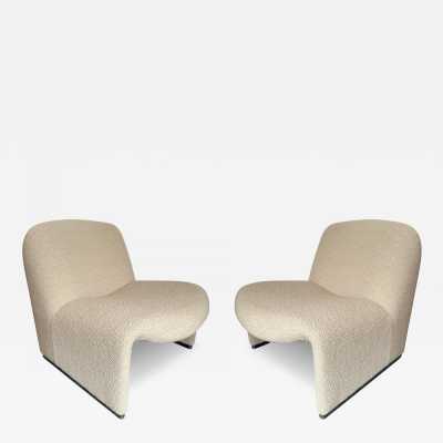 Pair of Alky armchairs or easy chairs reupholstered in bouclé fabrics by Giancarlo Piretti for Anonima Castelli. Italy 1970. First edition with polished cast aluminum base. in the style of Gio Ponti, Gianfranco Frattini, Cassina, Osvaldo Borsani, Joe Colombo, Vico Magistretti, Ico Luisa Parisi, Mario Bellini, Tito Agnoli, Afra Tobia Carlo Scarpa, Luciano Frigerio, Sporiti, Marco Zanuso, Giulio Moscatelli, Formanova. brass mid-century space age modern chrome stainless steel