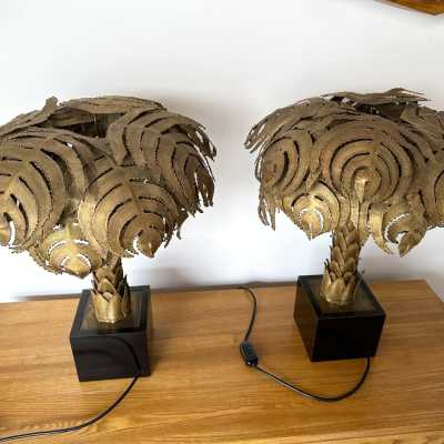 Pair of Mid-Century Modern Hollywood regency Iconic table or bedside lamps brass palm tree, black melamine base by Christian Techoueyres for Maison Jansen, one of the best model, nice patina. floor lamp 