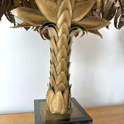 Pair of Mid-Century Modern Hollywood regency Iconic table or bedside lamps brass palm tree, black melamine base by Christian Techoueyres for Maison Jansen, one of the best model, nice patina. floor lamp 