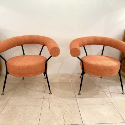Pair of armchairs in black lacquered metal by Rito Valla for the publisher IPE Bologna. Italy 1950. reupholstered. in the style of Gio Ponti, Gianfranco Frattini, Cassina, Osvaldo Borsani, Joe Colombo, Vico Magistretti, Ico Luisa Parisi, Mario Bellini, Tito Agnoli, Afra Tobia Carlo Scarpa, Luciano Frigerio, Sporiti, Marco Zanuso, Giulio Moscatelli, Formanova.