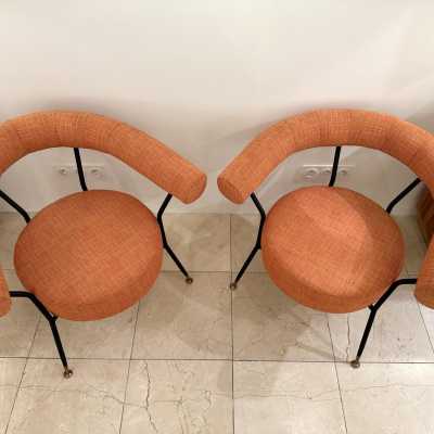 Pair of armchairs in black lacquered metal by Rito Valla for the publisher IPE Bologna. Italy 1950. reupholstered. in the style of Gio Ponti, Gianfranco Frattini, Cassina, Osvaldo Borsani, Joe Colombo, Vico Magistretti, Ico Luisa Parisi, Mario Bellini, Tito Agnoli, Afra Tobia Carlo Scarpa, Luciano Frigerio, Sporiti, Marco Zanuso, Giulio Moscatelli, Formanova.