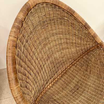 Pair of rattan and black lacquered metal armchairs by Roberto Mango. Italy 1950. in the style of Janine Abraham, Mathieu Matégot, Vivai Del Sud, Maison Jansen, Galerie Maison et Jardin, Gio Ponti, Gianfranco Frattini, Cassina, Osvaldo Borsani, Joe Colombo, Vico Magistretti, Luisa Parisi, Mario Bellini , Tito Agnoli, Afra Tobia Carlo Scarpa, Luciano Frigerio, Sporiti, Marco Zanuso, Giulio Moscatelli, Formanova. mid-century modern italy 1970 brass wood