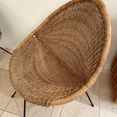 Pair of rattan and black lacquered metal armchairs by Roberto Mango. Italy 1950. in the style of Janine Abraham, Mathieu Matégot, Vivai Del Sud, Maison Jansen, Galerie Maison et Jardin, Gio Ponti, Gianfranco Frattini, Cassina, Osvaldo Borsani, Joe Colombo, Vico Magistretti, Luisa Parisi, Mario Bellini , Tito Agnoli, Afra Tobia Carlo Scarpa, Luciano Frigerio, Sporiti, Marco Zanuso, Giulio Moscatelli, Formanova. mid-century modern italy 1970 brass wood