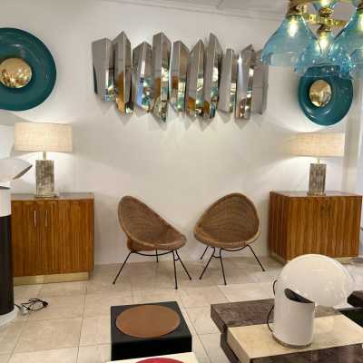 Pair of rattan and black lacquered metal armchairs by Roberto Mango. Italy 1950. in the style of Janine Abraham, Mathieu Matégot, Vivai Del Sud, Maison Jansen, Galerie Maison et Jardin, Gio Ponti, Gianfranco Frattini, Cassina, Osvaldo Borsani, Joe Colombo, Vico Magistretti, Luisa Parisi, Mario Bellini , Tito Agnoli, Afra Tobia Carlo Scarpa, Luciano Frigerio, Sporiti, Marco Zanuso, Giulio Moscatelli, Formanova. mid-century modern italy 1970 brass wood