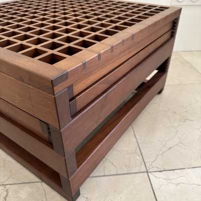 modular coffee table in wood and Formica by Bernard Vuarnesson. France 1980 in the style of Pierre Jeanneret, Chandigarh, Le Corbusier, Jean Prouvé, Charlotte Perriand, Gio Ponti. mid-century modern italy 1970 console end tables