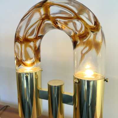 Mid-Century Modern Space Age pair of or set of 2 table lamps by Aldo Nason for the manufacture Mazzega. Brass and Blown Murano glass. Famous manufacture like Venini, Vistosi, La Murrina, Seguso, Carlo Nason, Poliarte, Esperia, Angelo Brotto, Stilnovo, Arteluce, Arredoluce, Artemide, Pierre Cardin, Lumi, Luci, Raak, Angelo Lelii, Francesco Bocola, Superstudio, Enrico Tronconi, Mario Bellini, Harvey Guzzini, Luigi Massoni, Martinelli, Fabio Lenci, Gio Ponti. metal bronze wood 1960s 1950s