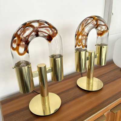 Mid-Century Modern Space Age pair of or set of 2 table lamps by Aldo Nason for the manufacture Mazzega. Brass and Blown Murano glass. Famous manufacture like Venini, Vistosi, La Murrina, Seguso, Carlo Nason, Poliarte, Esperia, Angelo Brotto, Stilnovo, Arteluce, Arredoluce, Artemide, Pierre Cardin, Lumi, Luci, Raak, Angelo Lelii, Francesco Bocola, Superstudio, Enrico Tronconi, Mario Bellini, Harvey Guzzini, Luigi Massoni, Martinelli, Fabio Lenci, Gio Ponti. metal bronze wood 1960s 1950s