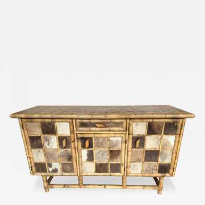 Mid-Century Modern Dry bar cabinet or buffet credenza in wood, bamboo, bamboo marquetry, doors decor with cow leather, glass shelf. Italian design attributed to the Dal Vera factory for the very typical marquetry top. Famous design like Mario Sabot, Maison Jansen, Hollywood Regency, Gio Ponti, Gianfranco Frattini, Cassina, Osvaldo Borsani, Joe Colombo, Vico Magistretti, Ico Luisa Parisi, Mario Bellini, Tito Agnoli, Afra Tobia Carlo Scarpa, Luciano Frigerio, Sporiti, Formanova , brass metal 1960s 1950s