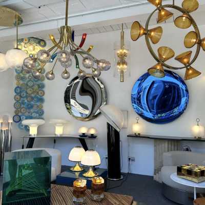 Mid-Century Modern Chandelier ceiling pendant light lightning fixture brass and bubble glass tube. Probably a German manufacturing for the Italian market during the 70s. In the mood of Venini, Vistosi, La Murrina, Seguso, Aldo Nason, Poliarte, Esperia, Angelo Brotto, Stilnovo, Arteluce, Arredoluce, Artemide, Pierre Cardin, Lumi, Luci, Raak, Angelo Lelii, Francesco Bocola, Superstudio, Enrico Tronconi , Mario Bellini, Harvey Guzzini, Luigi Massoni, Martinelli, Fabio Lenci, Gio Ponti, Reggiani, space age
