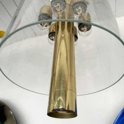 Mid-Century Modern Chandelier ceiling pendant light lightning fixture brass and bubble glass tube. Probably a German manufacturing for the Italian market during the 70s. In the mood of Venini, Vistosi, La Murrina, Seguso, Aldo Nason, Poliarte, Esperia, Angelo Brotto, Stilnovo, Arteluce, Arredoluce, Artemide, Pierre Cardin, Lumi, Luci, Raak, Angelo Lelii, Francesco Bocola, Superstudio, Enrico Tronconi , Mario Bellini, Harvey Guzzini, Luigi Massoni, Martinelli, Fabio Lenci, Gio Ponti, Reggiani, space age