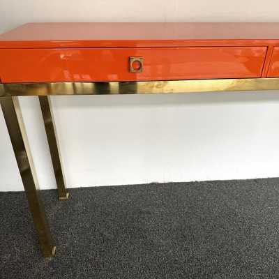 Mid-Century Modern Space Age Hollywood Regency orange lacquered console table with wood interior, 2 drawers, brass feet and handle by the French designer Guy Lefevre. Famous manufacture like Maison Jansen, Mahey, Mario Sabot, Charles. wood metal 1960s 1950s console table end side low coffee cocktail