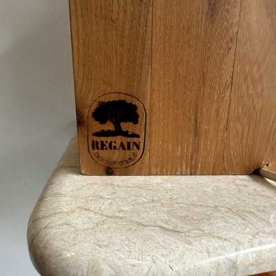 pair of or set of 2 lamps in massive elm wood by Maison Regain. Famous brutalist mid-century modern design like Pierre Chapo, Charlotte Perriand, Le Corbusier Pierre Jeanneret, Jean Prouvé, George Nakashima. Mid-Century modern space age brutalist 1970s 1950s