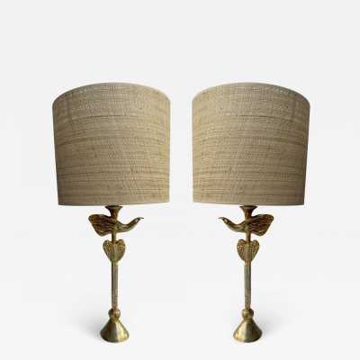 pair of table or bedside bird and heart lamps in gilt gilding metal, bronze style by Pierre Casenove for Fondica. Sign Casenove and stamp Fondica on the base. Famous artist who have worked for the manufacture like Mathias, Stéphane Galerneau, Nicolas Dewael. In the style of Garouste et Bonetti, Giacometti, Maison Jansen, Baguès, Charles, Hollywood Regency, Mid-Century Modern, 1960s 1950s 1970s 1990s, brass, gilt bronze style, metal