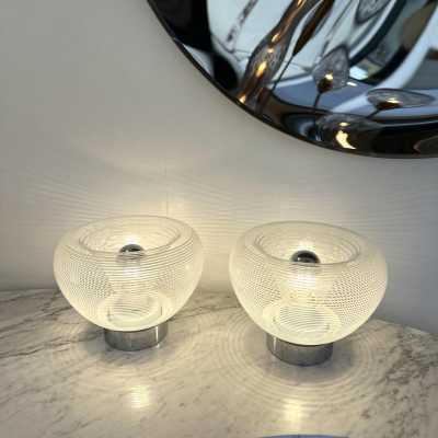 Pair of table or bedside lamps in metal chrome, white and clear stripe blown Murano glass by the Italian designer editor VeArt. Famous design like Mazzega, Venini, Vistosi, Veronese, La Murrina, Aldo Carlo Nason, Stilnovo, Joe Colombo, Arteluce, Arredoluce, Lumi, Luci, Rggiani, Sciolari, Werner Pantone, Raak, Angelo Brotto, Esperia, Francesco Bocola, Enrico Tronconi , Mario Bellini, Harvey Guzzini, Luigi Massoni, Martinelli, Pierre Cardin,. Mid-Century modern space age brass wood 1960s 1950s 1980s