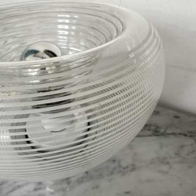 Pair of table or bedside lamps in metal chrome, white and clear stripe blown Murano glass by the Italian designer editor VeArt. Famous design like Mazzega, Venini, Vistosi, Veronese, La Murrina, Aldo Carlo Nason, Stilnovo, Joe Colombo, Arteluce, Arredoluce, Lumi, Luci, Rggiani, Sciolari, Werner Pantone, Raak, Angelo Brotto, Esperia, Francesco Bocola, Enrico Tronconi , Mario Bellini, Harvey Guzzini, Luigi Massoni, Martinelli, Pierre Cardin,. Mid-Century modern space age brass wood 1960s 1950s 1980s
