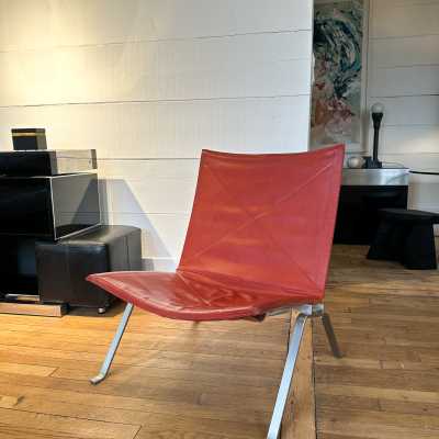 PK22 chair Poul Kjaerholm