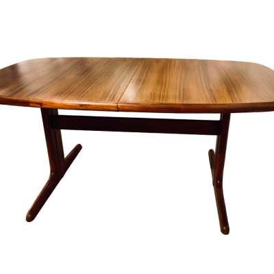 Extendable table