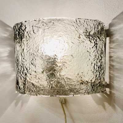 Set of wall lights