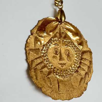 Roger Capron, Porcelain Zodiac Charm, Cancer, Vallauris 1973