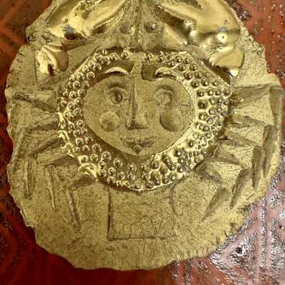 Roger Capron, Porcelain Zodiac Charm, Cancer, Vallauris 1973