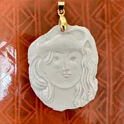 Roger Capron, Porcelain Charm, Aquarius, Vallauris 1973