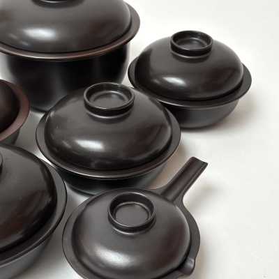 Ensemble de plats, Liekki, Ulla Procope pour Arabia, Finlande c.1960