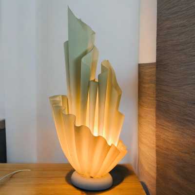 Romantic lamp