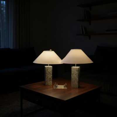Table lamp