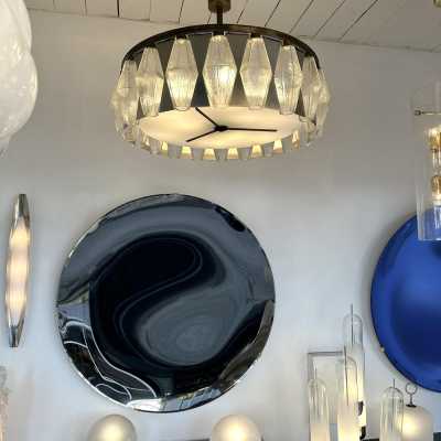chandelier ceiling light or ceiling light in nickel-plated silver metal and brass with polyhedral Murano glass by Italian designer publisher Aureliano Toso. Famous designs like Reggiani, Sciolari, Stilux, Stilnovo, Angelo Brotto for Esperia, Aldo Carlo Nason for Mazzega, Venini, Vistosi, La Murrina, Toni Zuccheri, Fontana Arte, Artemide, Arteluce, Arredoluce, Luigi Caccia Dominioni.