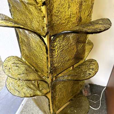 Mid-Century Modern Space Age Cactus floor lamp, yellow Murano glass and gold metal by Carlo Nason for the Mazzega factory. Famous Italian design like Venini, Vistosi, La Murrina, Aldo Nason, Stilnovo, Joe Colombo, Arteluce, Arredoluce, Lumi, Luci, Rggiani, Sciolari, Werner Pantone, Luigi Colani, Raak, Angelo Lelii, Angelo Brotto, Esperia, Francesco Bocola, Superstudio, Enrico Tronconi, Mario Bellini, Harvey Guzzini, Luigi Massoni, Martinelli, Pierre Cardin, Fabio Lenci, Gio Ponti.