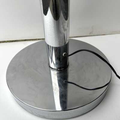 Vintage chrome metal version of the chain floor lamp by Aldo Nason for the Mazzega factory. Blown white Murano glass. Famous manufactory like Venini, Vistosi, La Murrina, Seguso, Carlo Nason, Poliarte, Esperia, Angelo Brotto, Stilnovo, Arteluce, Arredoluce, Artemide, Pierre Cardin, Lumi, Luci, Raak, Angelo Lelii, Francesco Bocola, Superstudio, Enrico Tronconi, Mario Bellini, Harvey Guzzini, Luigi Massoni, Martinelli, Fabio Lenci, Gio Ponti.