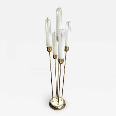 Mid-century modern space age brass Roseau floor lamp, smoky white blown Murano glass tube shade by Italian design manufactory Mazzega. Famous manufacturers such as Venini, La Murrina, Seguso, Carlo Aldo Nason, Poliarte, Esperia, Angelo Brotto, Stilnovo, Arteluce, Arredoluce, Artemide, Pierre Cardin, Lumi, Luci, Raak, Angelo Lelii, Francesco Bocola, Superstudio, Enrico Tronconi, Mario Bellini, Harvey Guzzini, Luigi Massoni, Martinelli, Fabio Lenci, Gio Ponti.