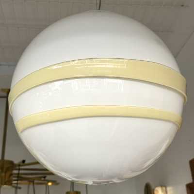 Saturn ufo ball pendant light, Space Age style, in opaline white Murano glass and cream beige stripes, Mid-Century Modern style, by the Italian manufacturer Murano Due. Renowned manufacturers like Venini, Veronese, La Murrina, Aldo Nason, Stilnovo, Joe Colombo, Arteluce, Arredoluce, Lumi, Luci, Mazzega, Sciolari, Werner Pantone, Luigi Colani, Raak, Angelo Lelii, Angelo Brotto, Esperia, Francesco Bocola, Superstudio, Enrico Tronconi, Mario Bellini, Harvey Guzzini, Luigi Massoni, Martinelli, Pierre C