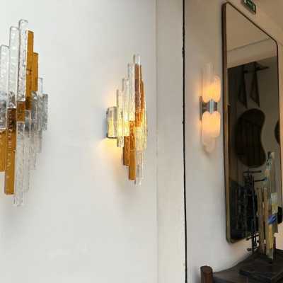 Mid-century Space Age wall lights in hammered glass and metal, in the Brutalist style, manufactured by the Poliarte factory in Verona, a competitor of Longobard Arte and Biancardi Jordan in the 1970s. Famous designers, such as Carlo Aldo Nason for Mazzega Murano, Venini, Vistosi, La Murrina, Esperia and Angelo Brotto.