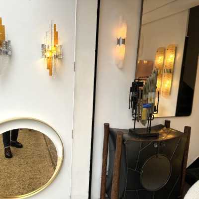 Mid-century Space Age wall lights in hammered glass and metal, in the Brutalist style, manufactured by the Poliarte factory in Verona, a competitor of Longobard Arte and Biancardi Jordan in the 1970s. Famous designers, such as Carlo Aldo Nason for Mazzega Murano, Venini, Vistosi, La Murrina, Esperia and Angelo Brotto.