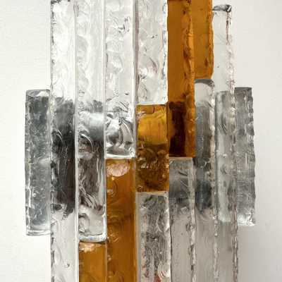 Mid-century Space Age wall lights in hammered glass and metal, in the Brutalist style, manufactured by the Poliarte factory in Verona, a competitor of Longobard Arte and Biancardi Jordan in the 1970s. Famous designers, such as Carlo Aldo Nason for Mazzega Murano, Venini, Vistosi, La Murrina, Esperia and Angelo Brotto.