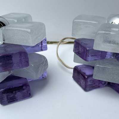 Pair of mid-century modern space age round cube lamps designed by Italian manufacturer Poliarte. Pressed bubble glass with purple detail. Manufacture of famous publishers such as Venini, Vistosi, La Murrina, Seguso, Aldo Nason, Carlo Aldo Nason for Mazzega, Stilnovo, Arteluce, Arredoluce, Artemide, Pierre Cardin, Lumi, Luci, RAAK, Angelo Lelii, Francesco Bocola, Superstudio, Enrico Tronconi, Mario Bellini, Harvey Guzzini, Luigi Massoni, Martinelli, Fabio Lenci, Gio Ponti.
