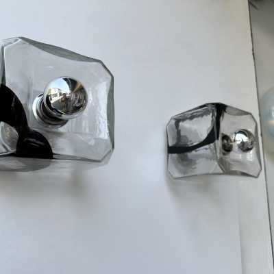 Wall or ceiling light in Space Age or Mid-Century Modern style. Cube made of blown Murano glass and chrome-plated metal. Famous designs: Carlo Aldo Nason for Mazzega, Venini, Leucos, La Murrina, Poliarte, Veronese, Seguso, Stilnovo, Artemide, Arredoluce, and Arteluce.
