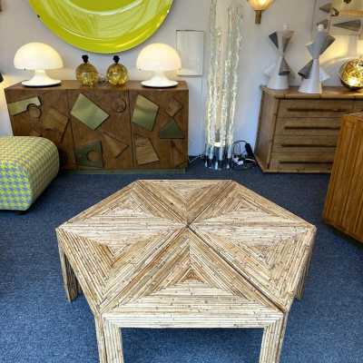 Set of 6 Hollywood Regency style coffee tables, side tables, and cocktail tables in Mid-Century Modern style, made of bamboo, rattan, raffia, and wicker, by the Italian manufacturer Vivai del Sud. Original manufacturer stamp on the back. Famous designers such as Maison Arpex International, Dal Vera, Renato Zevi, Romeo Rega, Maison Jansen, Willy Rizzo, and Mario Sabot.