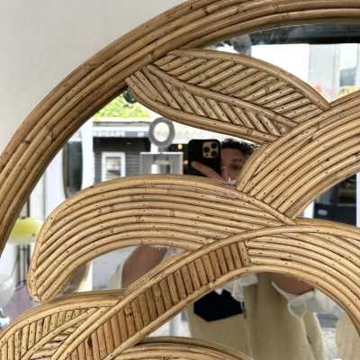 Palm tree wall mirror made of bamboo, rattan, raffia, and wicker by the Italian manufacturer Vivai del Sud. The manufacturer's original stamp is on the back. Famous designs by Maison Arpex International, Dal Vera, Renato Zevi, Romeo Rega, Maison Jansen, brass palm tree, and Mario Sabot.