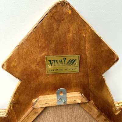 Rare pyramidal wall mirror made of bamboo, rattan, raffia, and wicker, from the Italian manufacturer Vivai del Sud. Original manufacturer's stamp on the back. Famous designers such as Maison Arpex International, Dal Vera, Renato Zevi, Romeo Rega, Palm Tree, Maison Jansen, Willy Rizzo, and Mario Sabot.