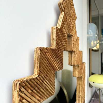 Rare pyramidal wall mirror made of bamboo, rattan, raffia, and wicker, from the Italian manufacturer Vivai del Sud. Original manufacturer's stamp on the back. Famous designers such as Maison Arpex International, Dal Vera, Renato Zevi, Romeo Rega, Palm Tree, Maison Jansen, Willy Rizzo, and Mario Sabot.
