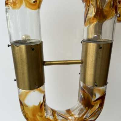 original vintage brass chain floor lamp by Aldo Nason for the Mazzega factory. Blown amber Murano glass. Famous manufactory like Venini, Vistosi, La Murrina, Seguso, Carlo Nason, Poliarte, Esperia, Angelo Brotto, Stilnovo, Arteluce, Arredoluce, Artemide, Pierre Cardin, Lumi, Luci, Raak, Angelo Lelii, Francesco Bocola, Superstudio, Enrico Tronconi, Mario Bellini, Harvey Guzzini, Luigi Massoni, Martinelli, Fabio Lenci, Gio Ponti.